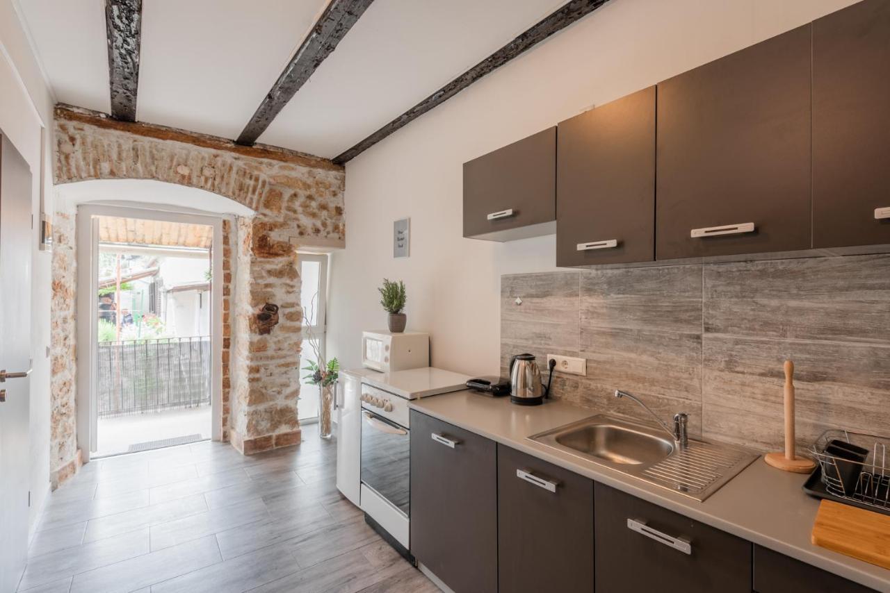 Ferienwohnung Anni Pula Exterior foto